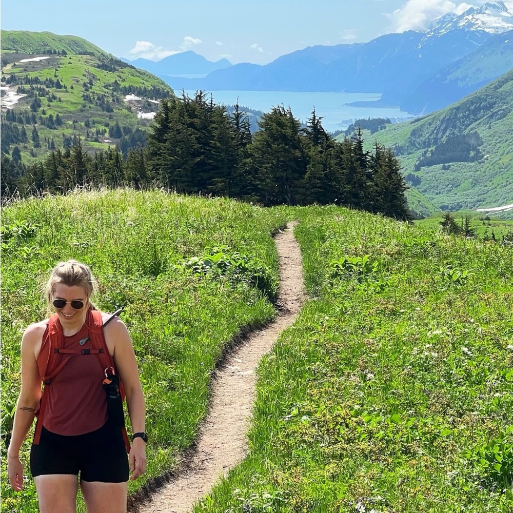 Meet your Posher, Ali